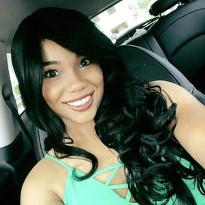 Meet your Posher, Greylín